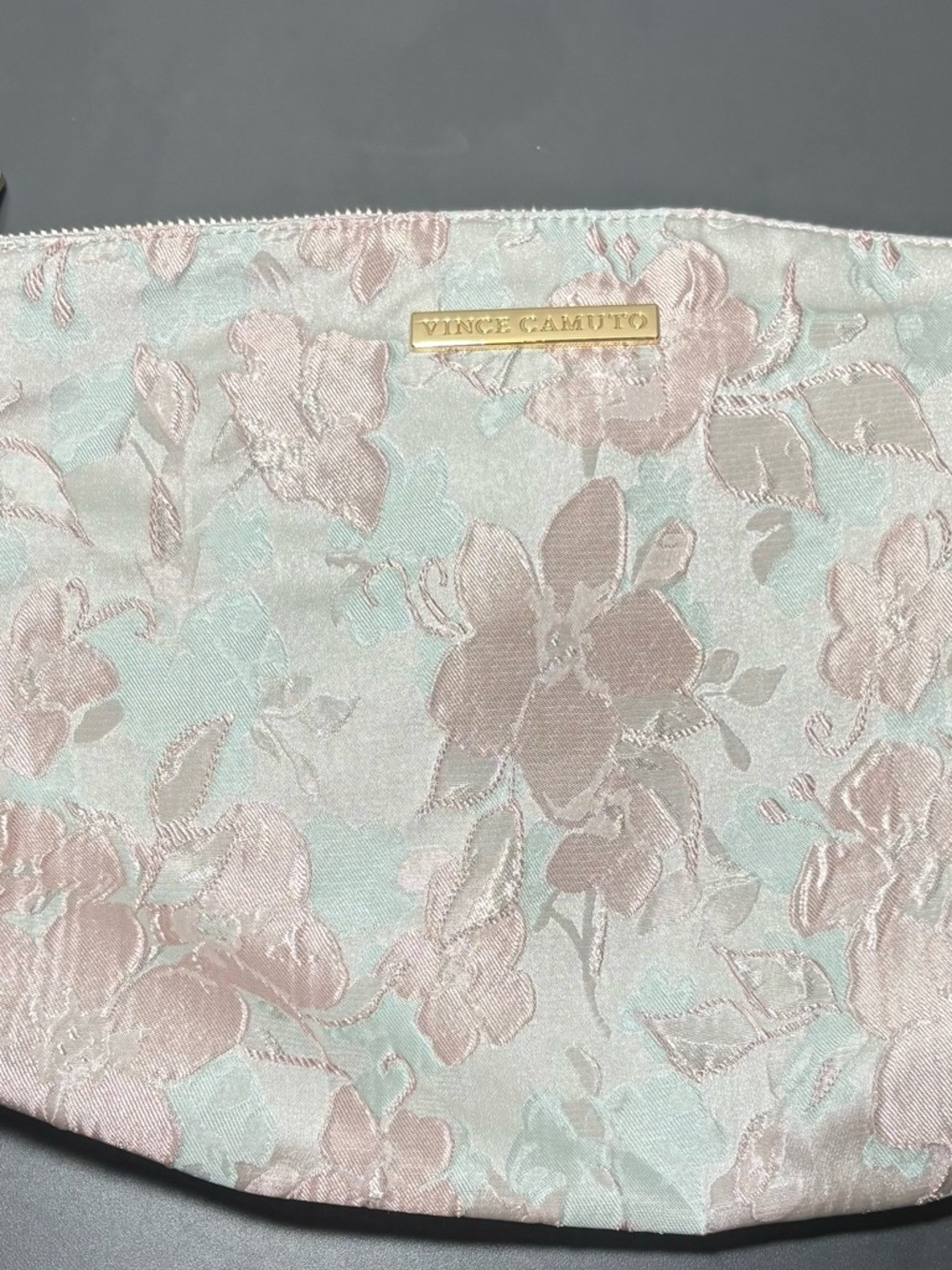 VINCE CAMUTO Pink Floral Jacquard Cosmetic Pouch - Picture 2 of 8